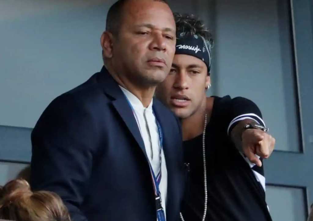 Papá de Neymar fue "detenido"