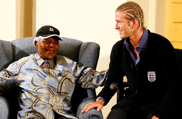 Beckham junto a Nelson Mandela en 2003
