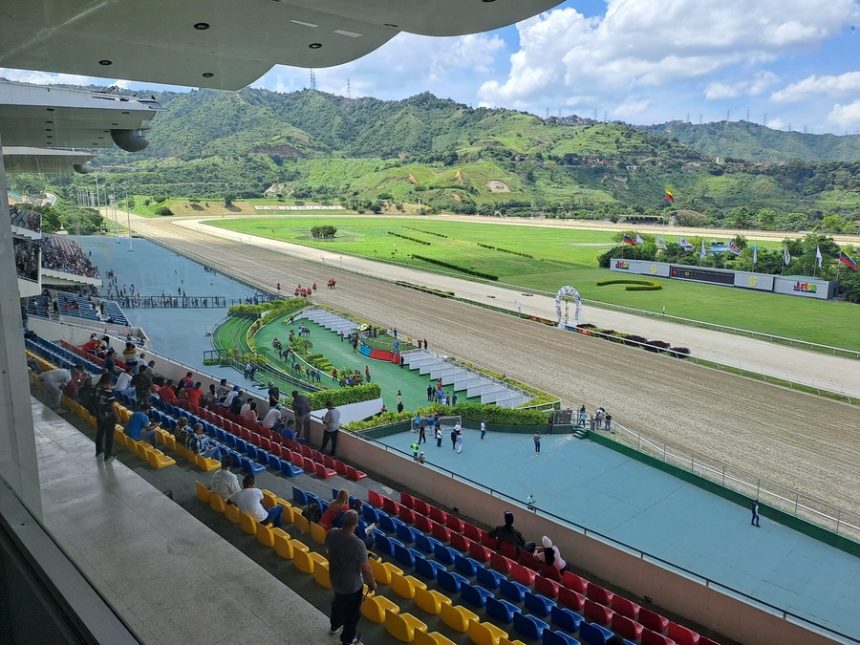 Hipódromo La Rinconada en la Gala Hípica de Caracas