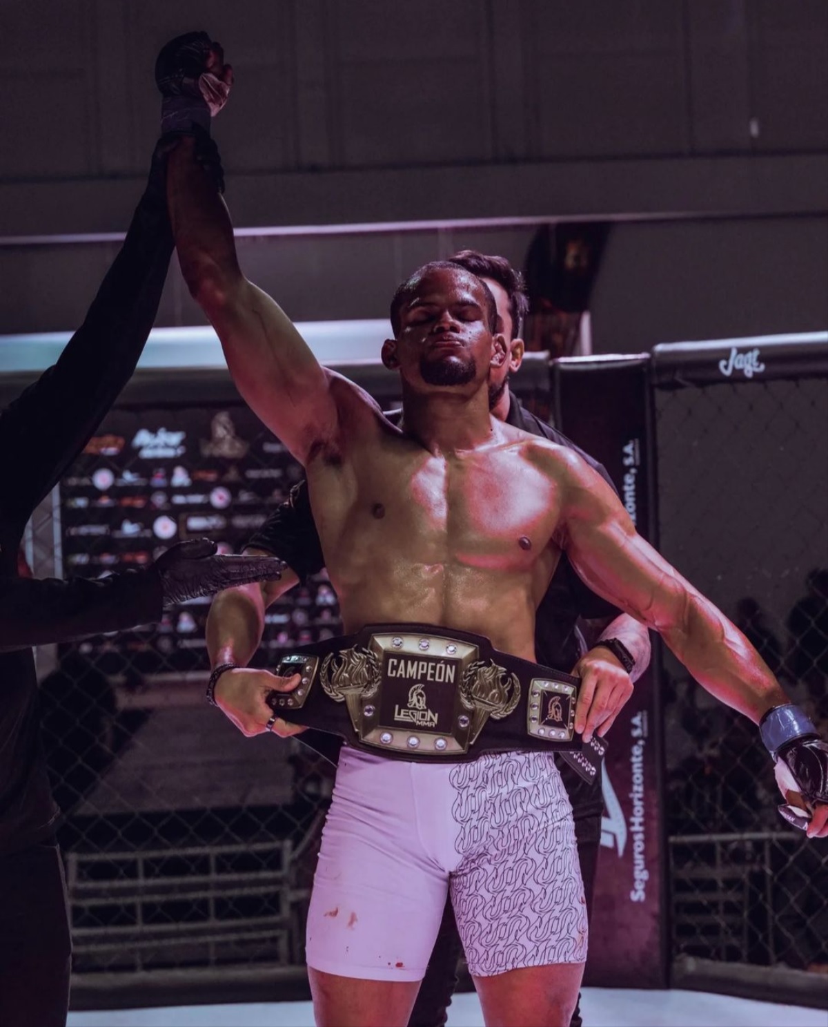 Rainier Noguera, peleador de Legión MMA